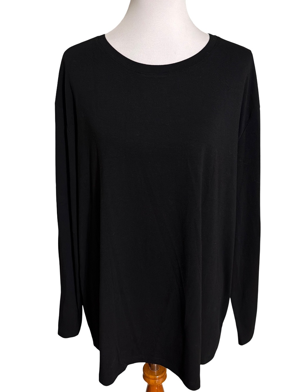AUTOMET Black Long Sleeve Crewneck Top